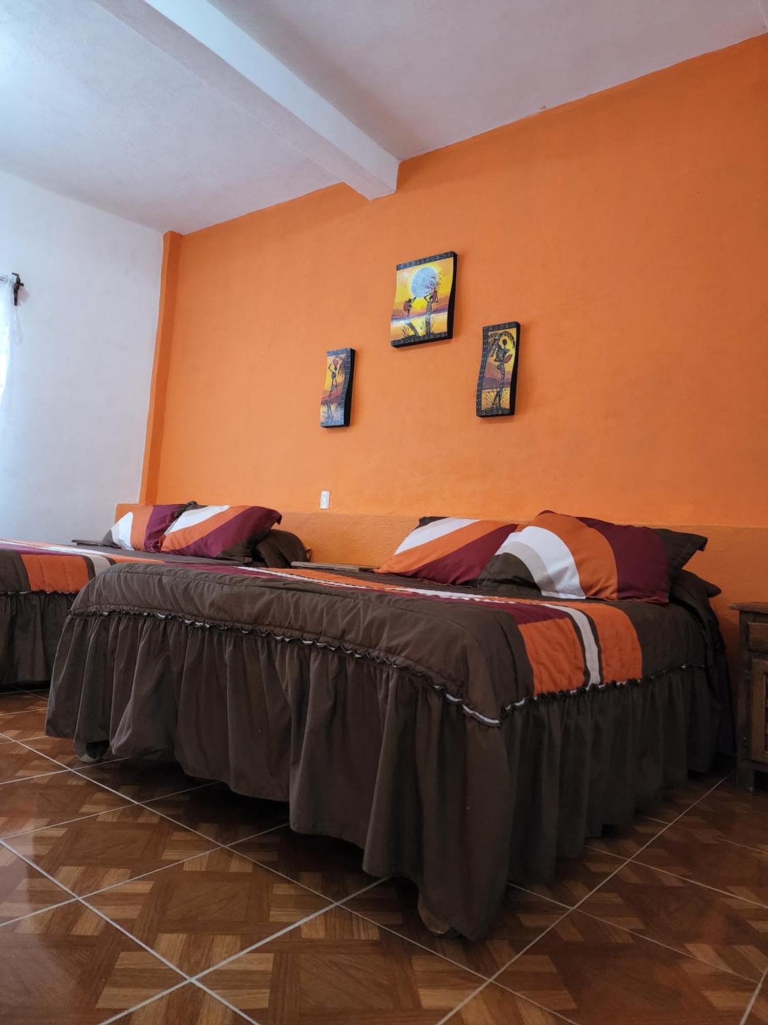 Quinta Las Bugambilias Hotel Tecozautla Exterior photo