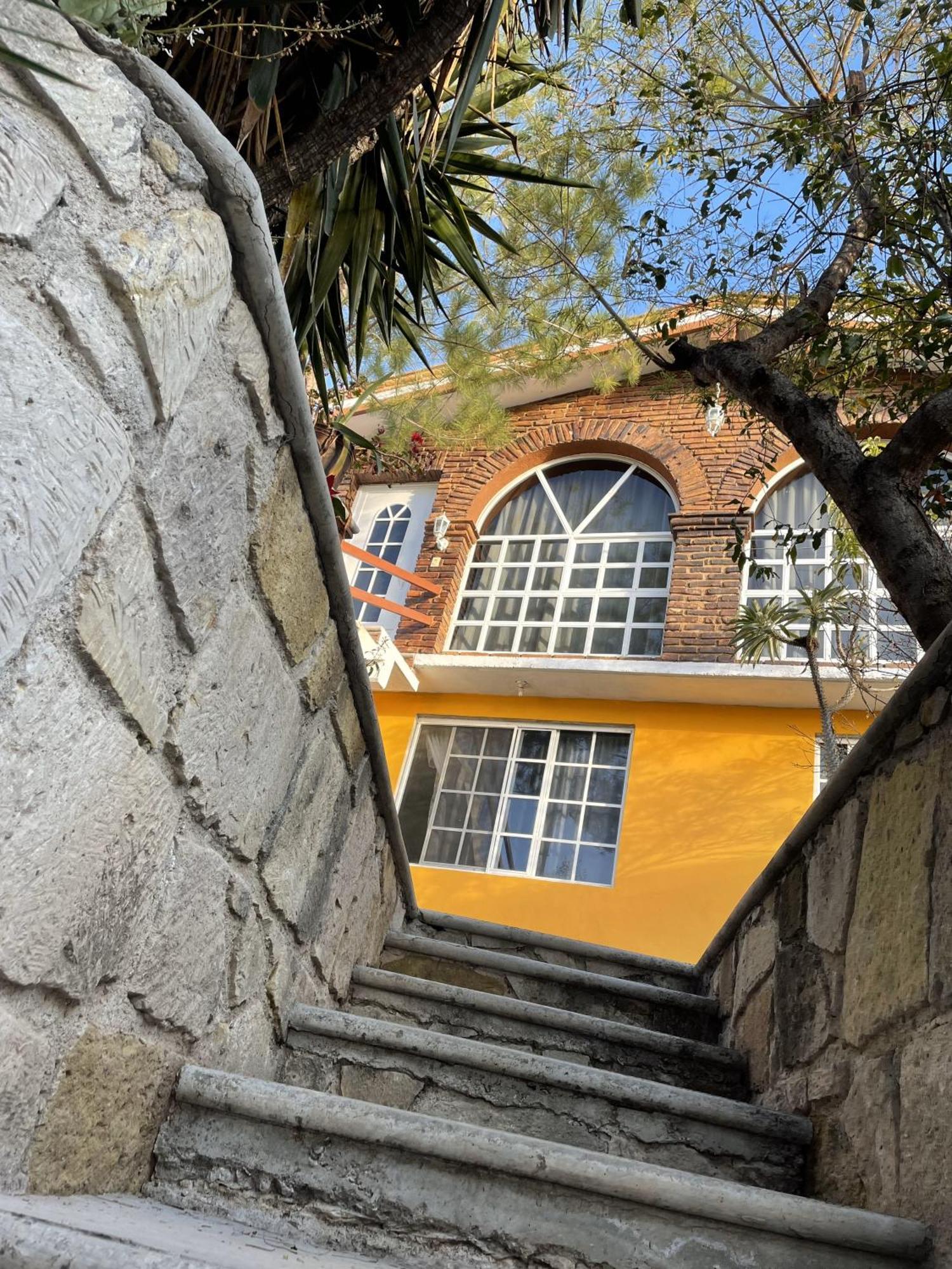 Quinta Las Bugambilias Hotel Tecozautla Exterior photo